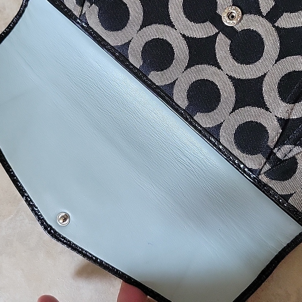 RARE Coach Vintage Optic C Signature Trifold Long Wallet - Picture 6 of 16